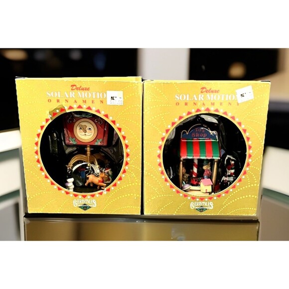 Matrix Other - Christmas Traditions Deluxe Solar Motion Ornaments Cuckoo Clock & Toy Shop Kmart
